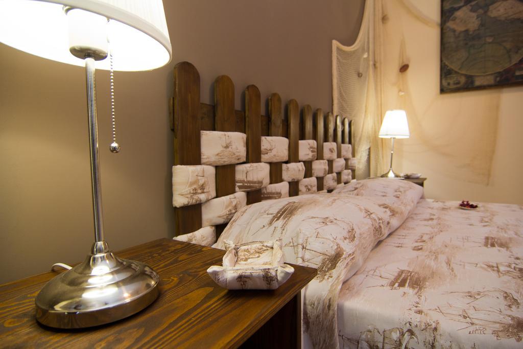 B&B Tifeo วิลลาฟรังกา ติร์เรนา ภายนอก รูปภาพ